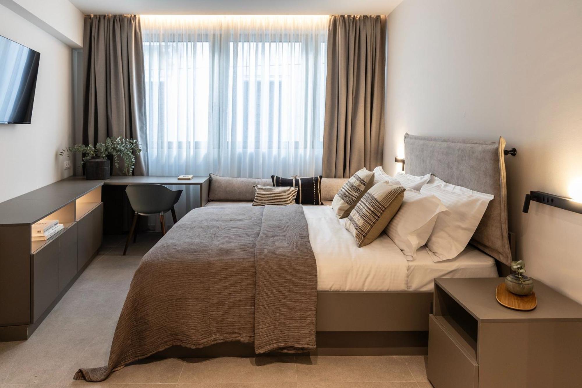Celestial Athens Suites At Praxitelous Extérieur photo