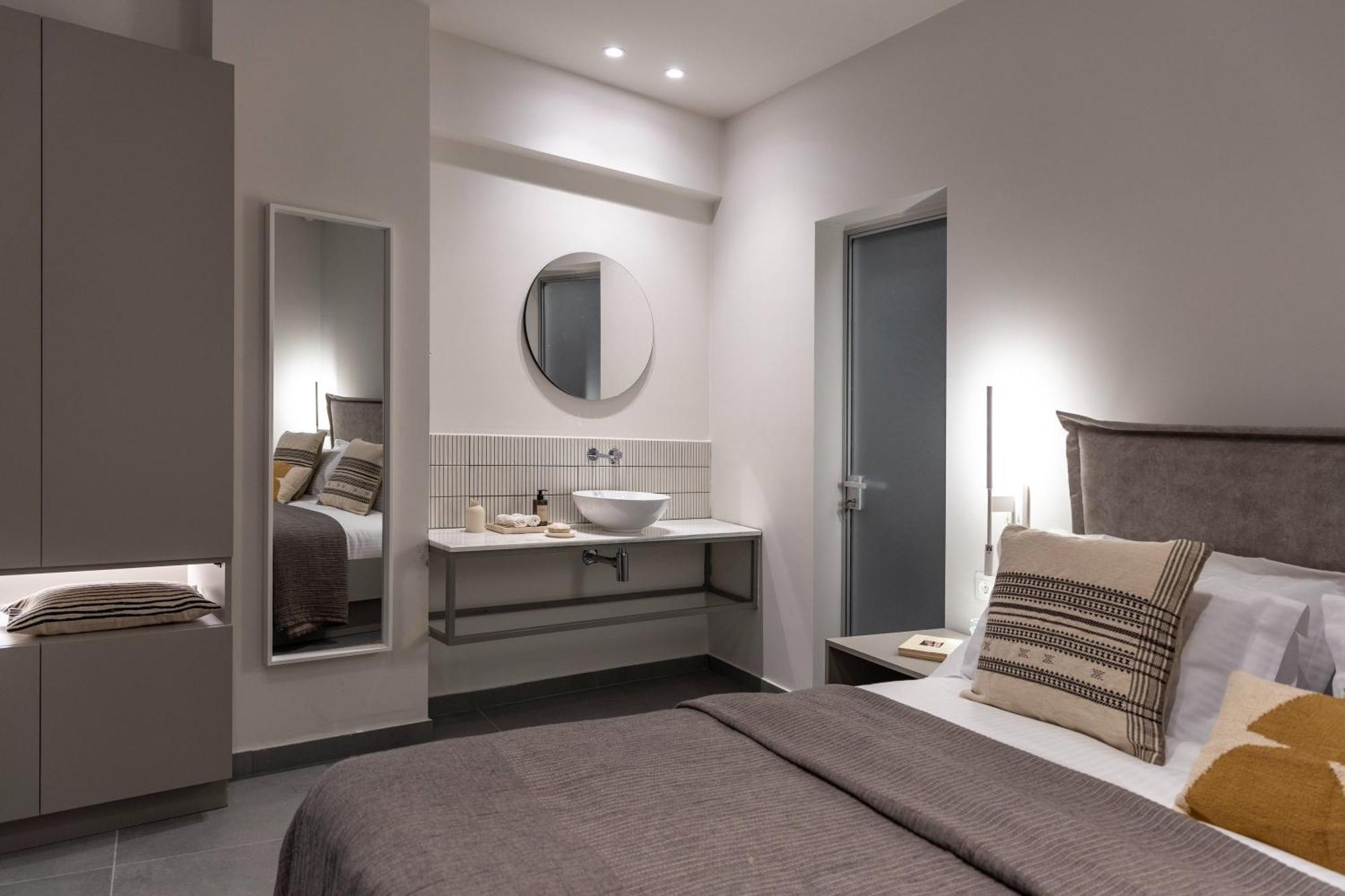 Celestial Athens Suites At Praxitelous Extérieur photo