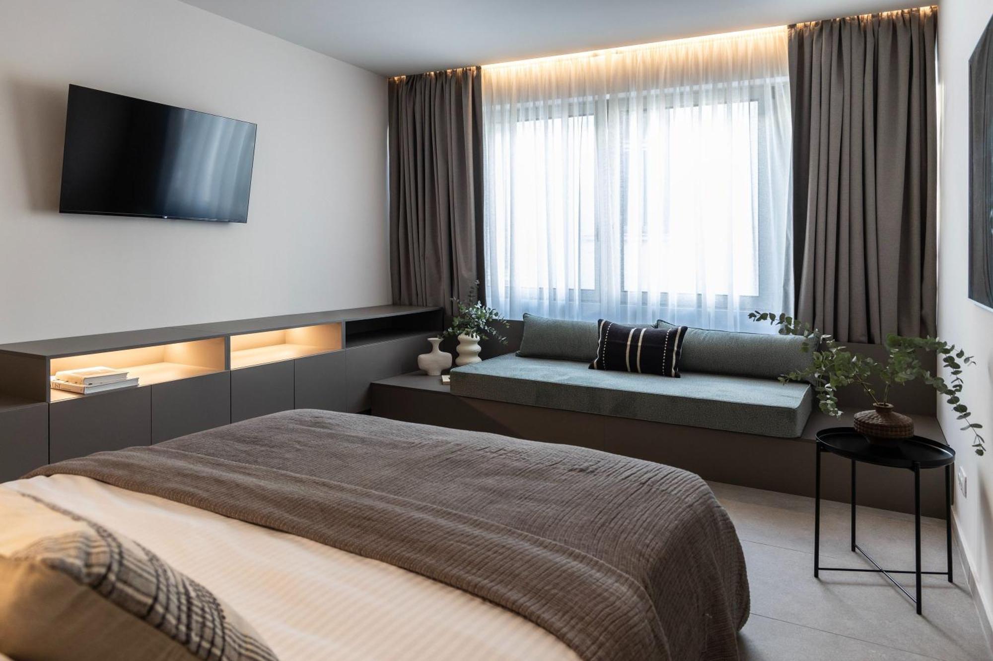 Celestial Athens Suites At Praxitelous Extérieur photo