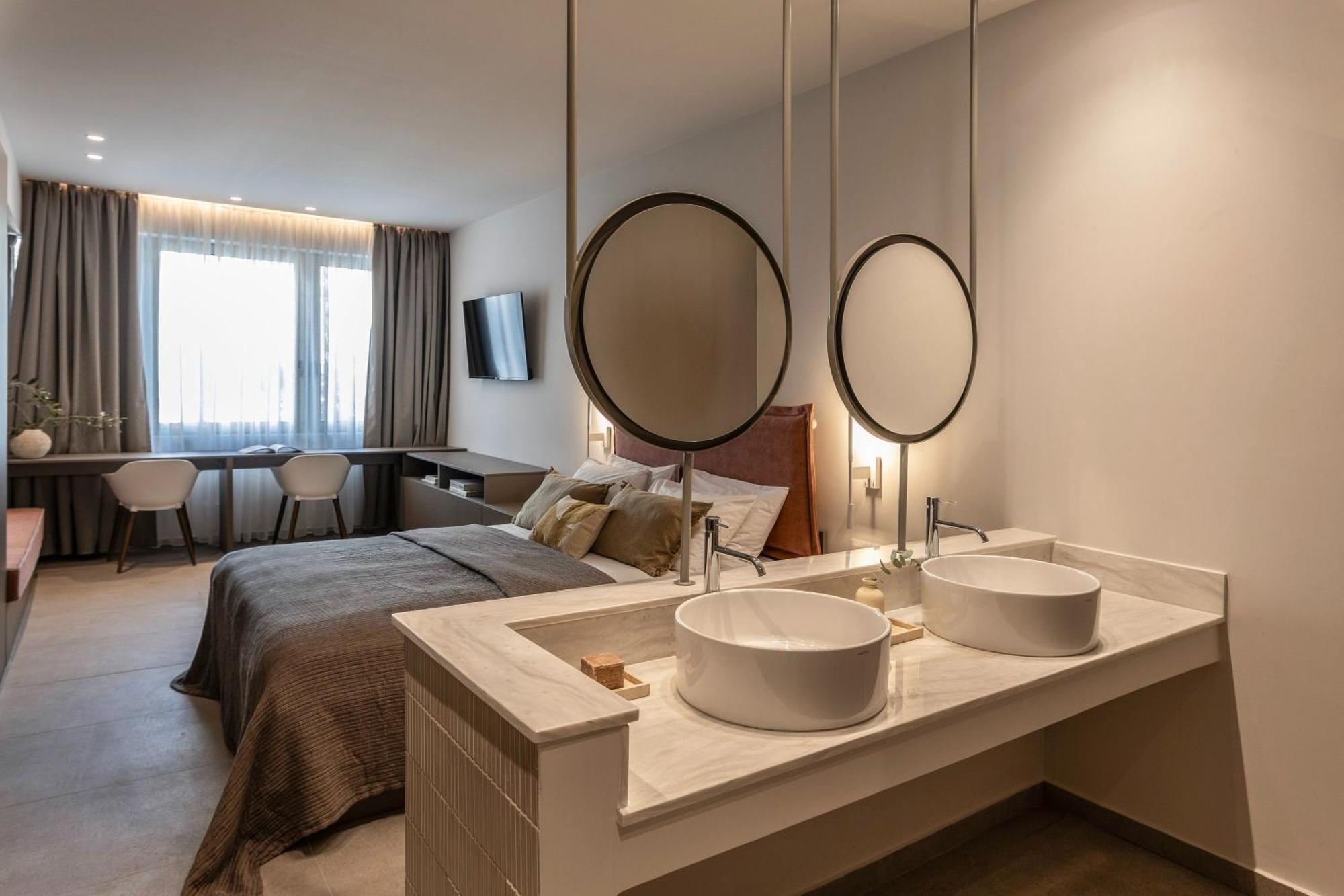 Celestial Athens Suites At Praxitelous Extérieur photo