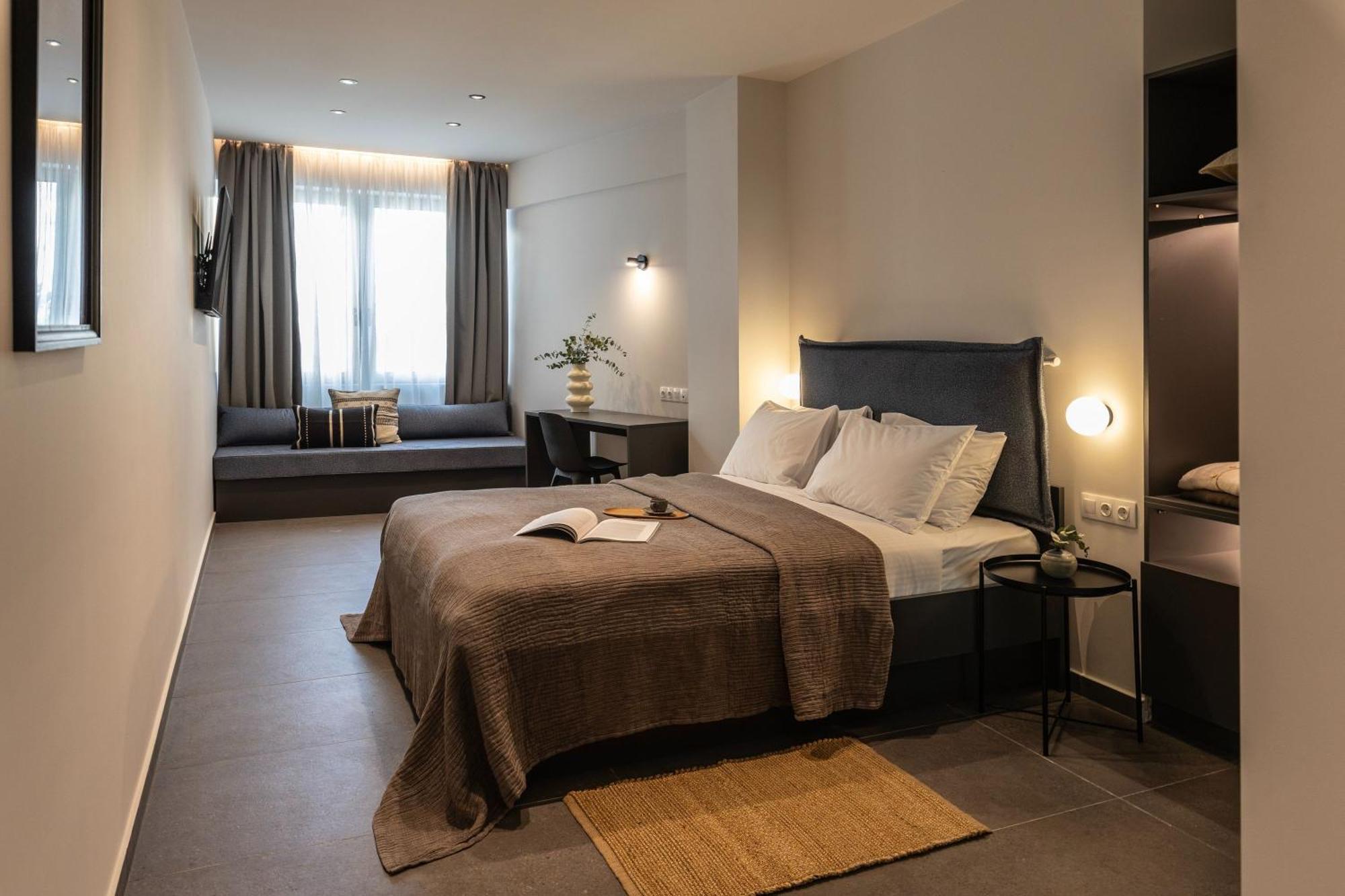 Celestial Athens Suites At Praxitelous Extérieur photo