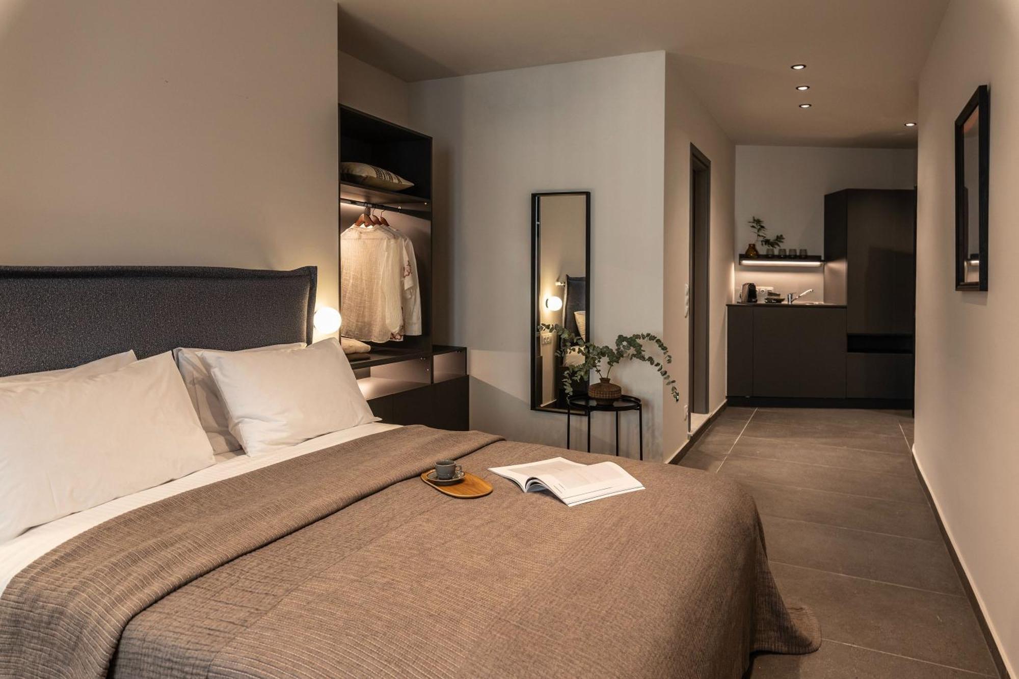 Celestial Athens Suites At Praxitelous Extérieur photo